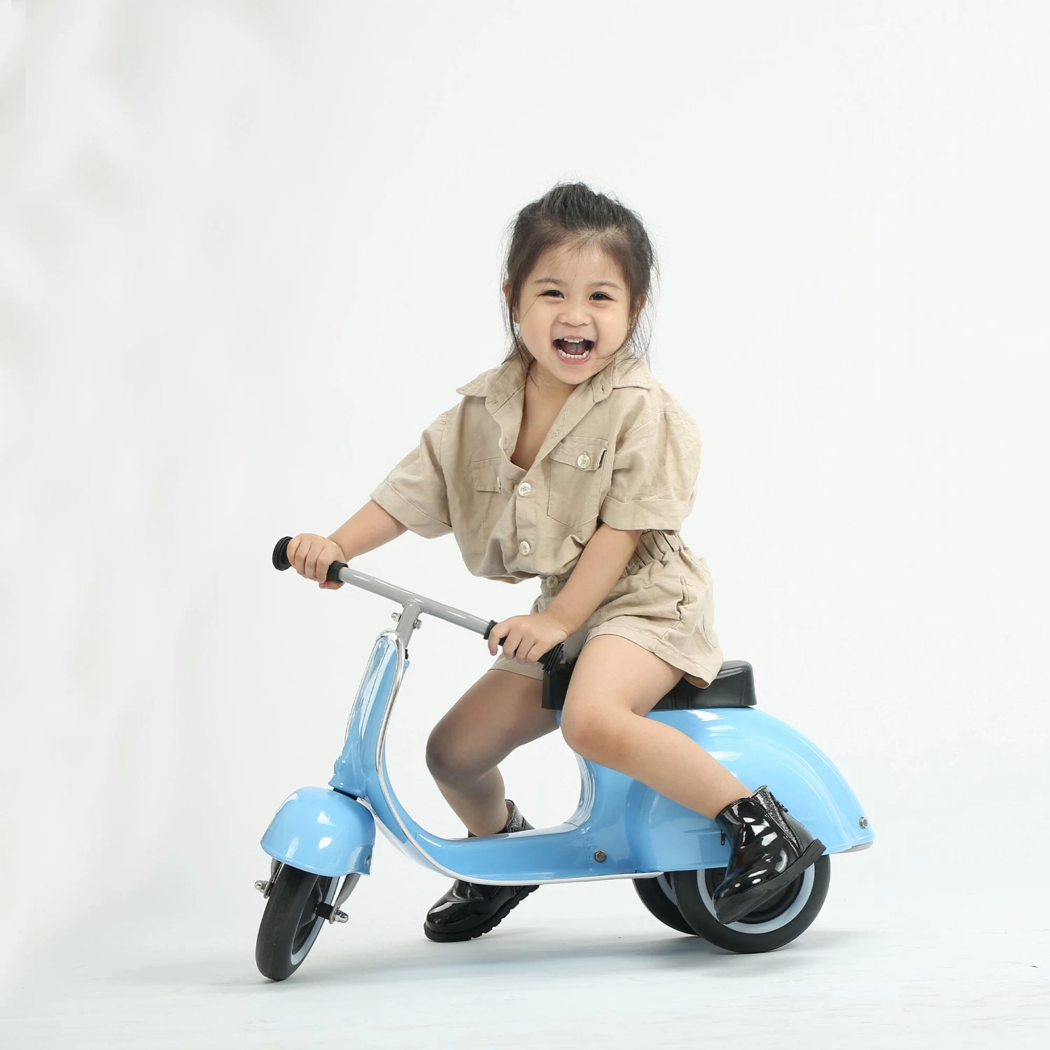 PRIMO Basic Ride On Kids Toy | Blue 12 PRIMO Basic Ride On Kids Toy | Blue - Image 10
