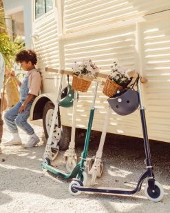 Banwood Maxi Scooter| Green -Kids Toys Store DSC06211