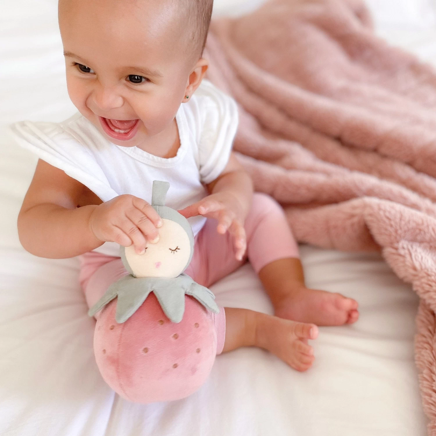 Pinky Berry Chime Activity Toy 5 Pinky Berry Chime Activity Toy - Image 3