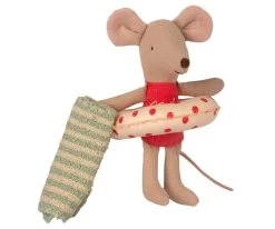 Maileg Beach Mice Little Sister In Cabin De Plage 7 Maileg Beach Mice Little Sister In Cabin De Plage -Kids Toys Store Maileg Beach Mice Little Sister in Cabin de Plage 2