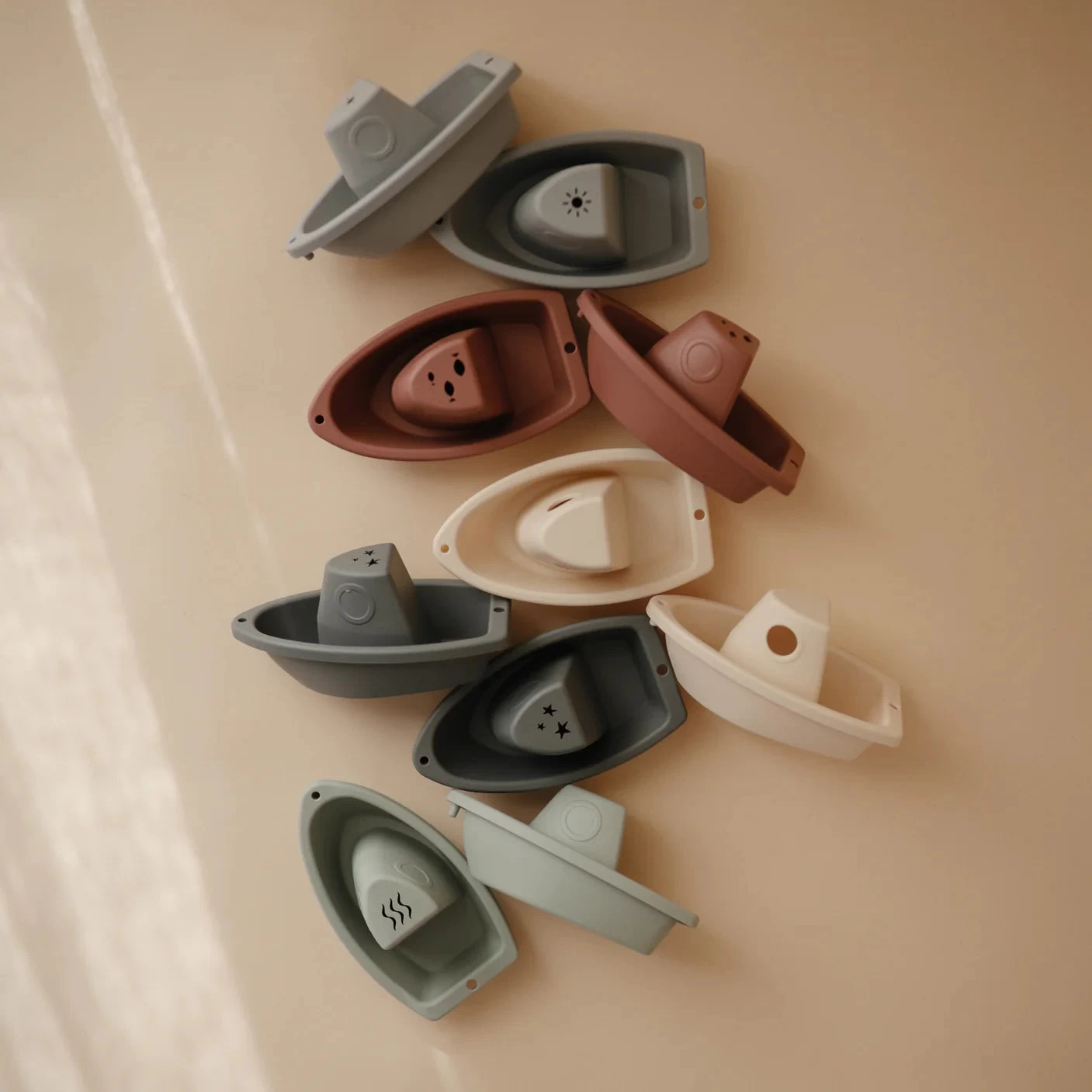 Mushie Bath Boats (Original) 7 Mushie Bath Boats (Original) - Image 6