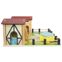 Wooden Farmyard Stables 9 Wooden Farmyard Stables -Kids Toys Store TV410 the farmyard farming toy left side