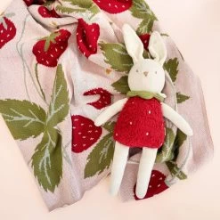 Bunny Strawberry Plushie -Kids Toys Store ab5126d07c6ea5909dc9f823995ee5c6f62839661f73cd3d77c64449fe127ec4 ab0654a9 7581 494a 80f5 612988a0a3fa