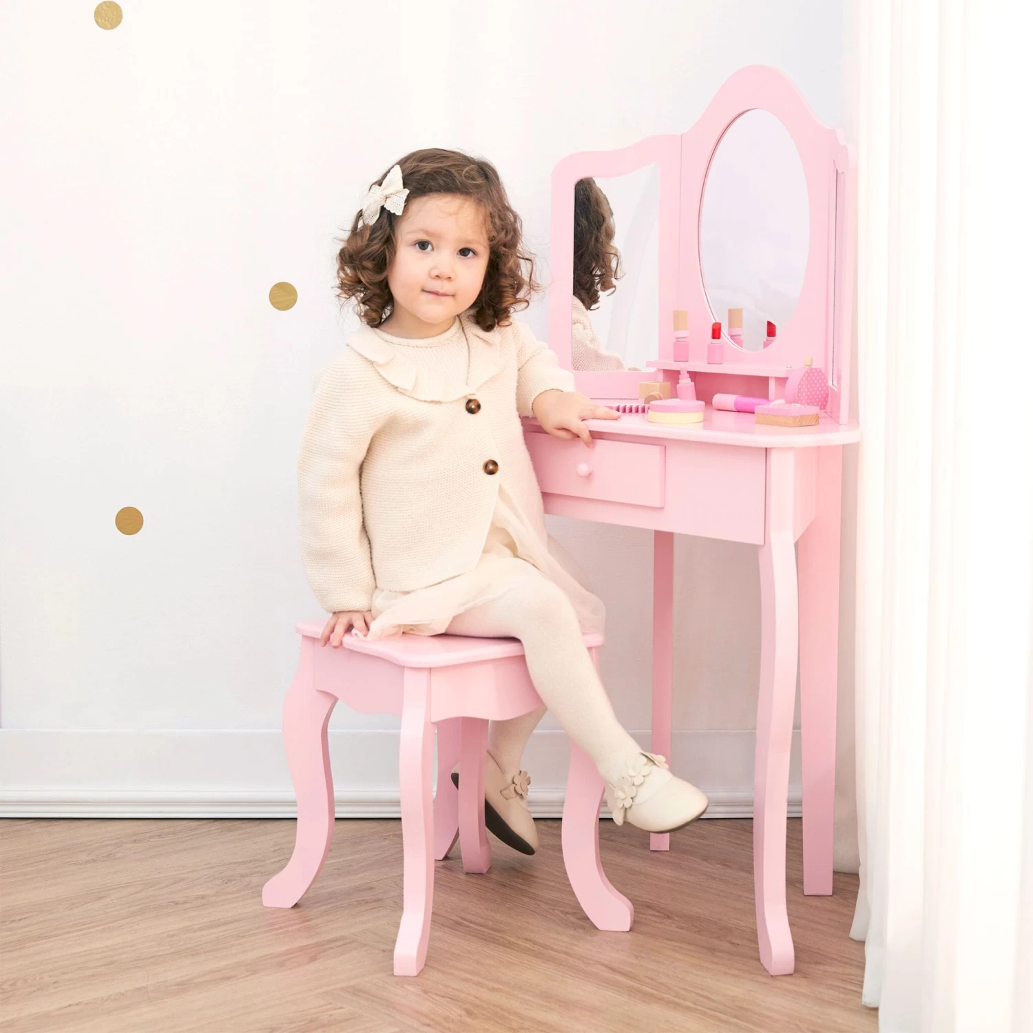 Alessandra Kids Corner Vanity Table & Stool | Pink 6 Alessandra Kids Corner Vanity Table & Stool | Pink - Image 4