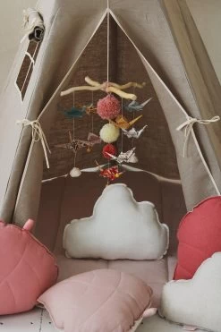 Natural Linen Teepee Tent And White And Grey Leaf Mat Set -Kids Toys Store natural linen teepee and mat set 926193