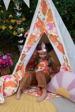 Picnic With Flowers Teepee Tent -Kids Toys Store picnic with the flowers teepee tent 703701